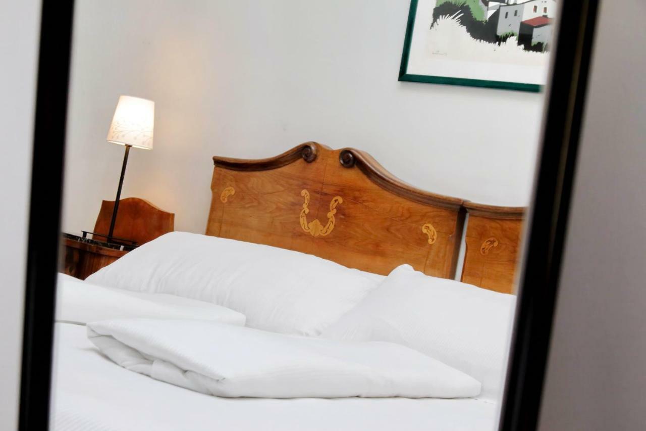 Cassiodoro19 Hotel Rome Buitenkant foto